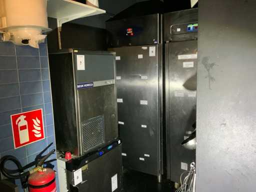 Zamra?arka Electrolux ze stali nierdzewnej