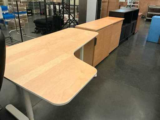 Lot kantoor bureau en kasten