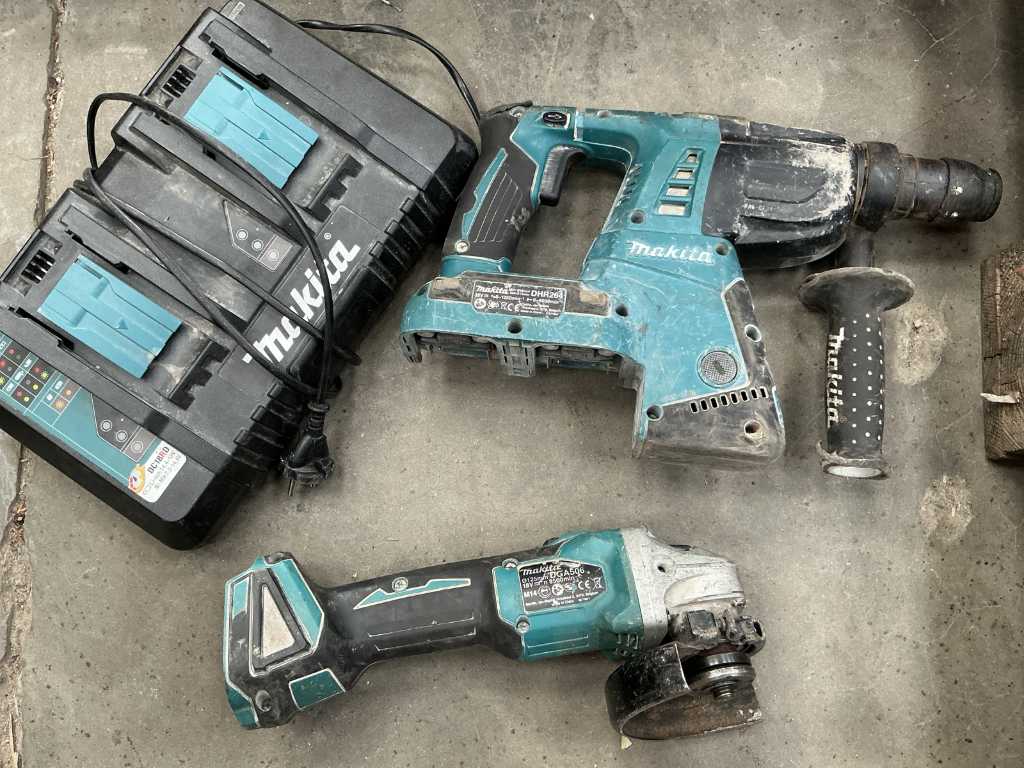 2 diverse accugereedschappen MAKITA + lader