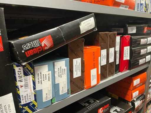 Lot air filters cars + vans (100x)