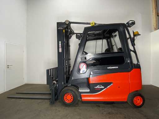 2017 Linde E25HL 2.500kg 3.+4. Vorkversteller Elektrische Heftruck 9.395 uur