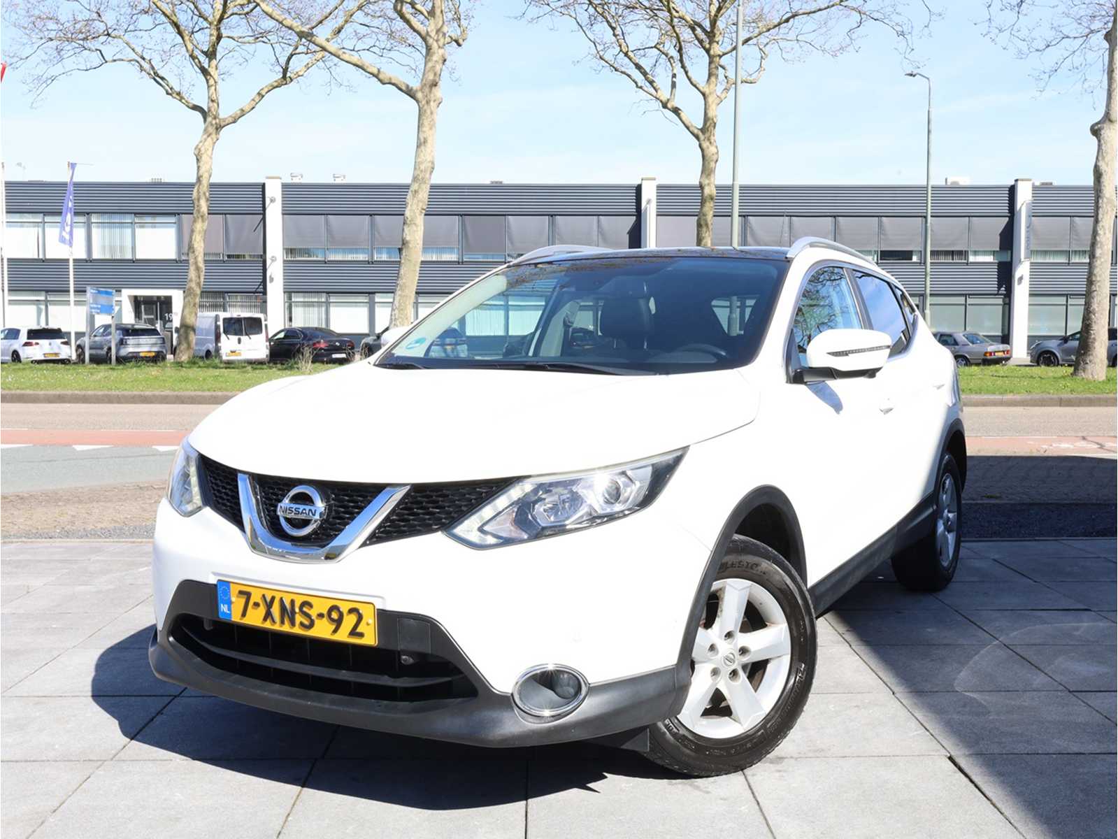 Nissan Qashqai 1.2 Visia 2014, 7-XNS-92