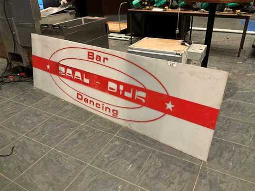 Hall Dike - Cartellone pubblicitario