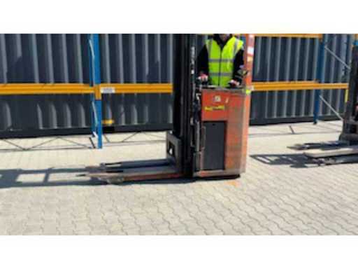 bbf2e49b-79b5-4043-9ef6-675080a3056d.mp4