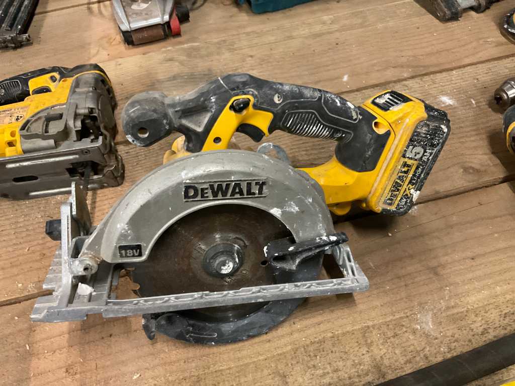 Dewalt circular saw online and jigsaw