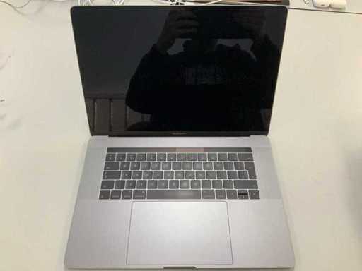 Apple A1707 MacBook Pro da 15 pollici MLH32N/A
