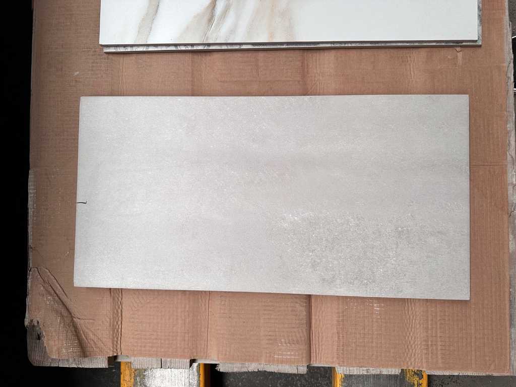 New Beton Light Grey Matt Tile 47 m²