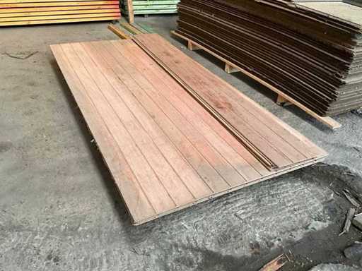 Partij houten oversteek/gootbekleding (6x)