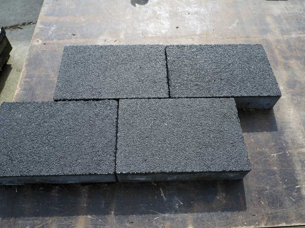 Concrete blocks 17,3m²