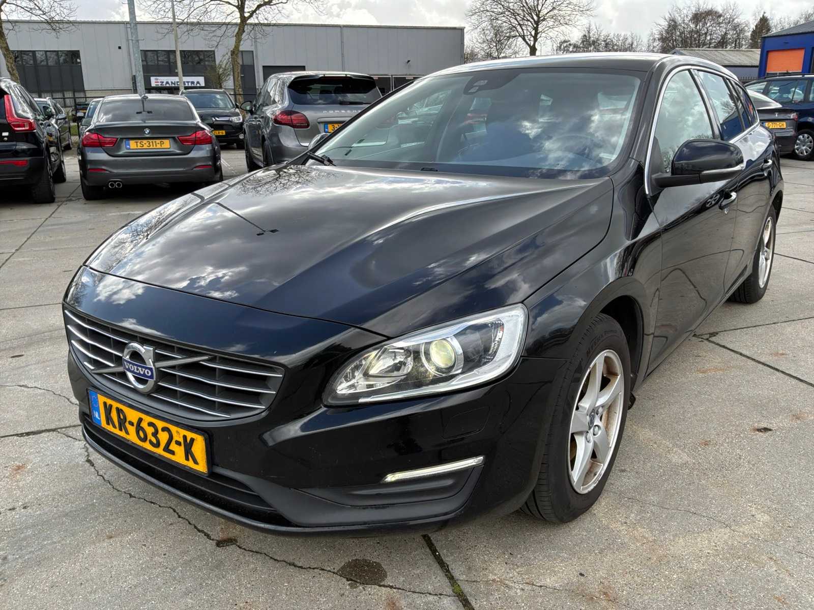 Volvo - 2016 - V60 - 2.0 D2 Nordic+ - Personenauto