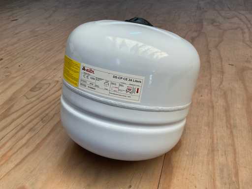 2022 Elbi DS-CP CE24 Vaso di espansione per sistema solare (9x)