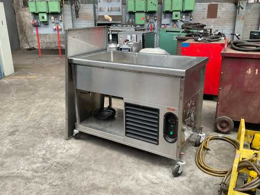 Zanussi CM11F Buffet réfrigérant mobile