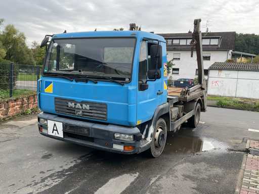 2001 MAM L 2000 Vrachtwagen - F. kipper opbouw