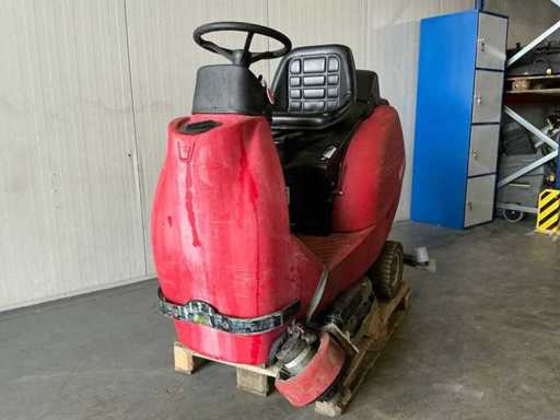 2018 Rcm Drive T702R Zelfrijdende veegmachine