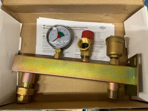 OEG 512232000 Vataansluiting met manometer, overstort en ontluchter