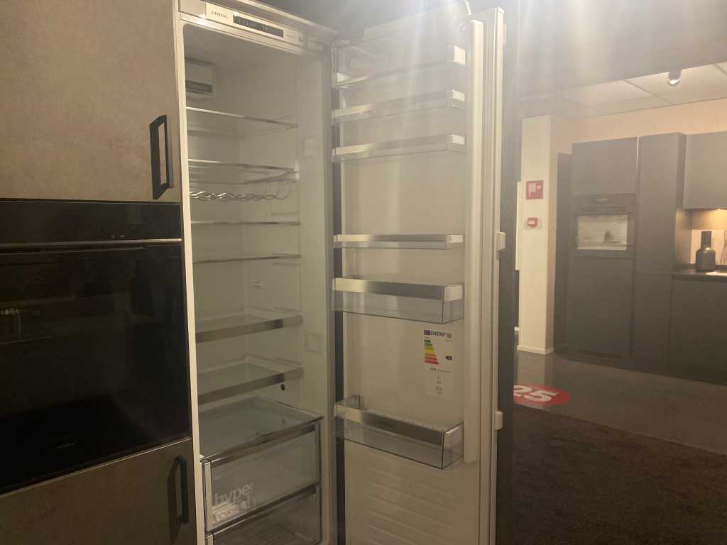 Siemens - KI81RADO0 - Refrigerator (c)
