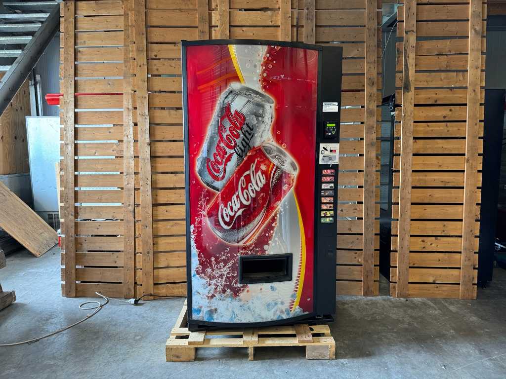 Vendo - 392 - Soft Drink Vending Machine - Vending Machine