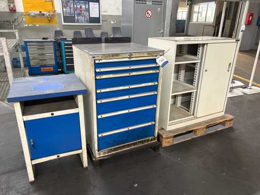   Lot of workshop cabinets without contents