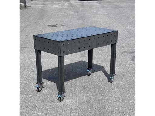 Welding table