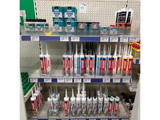 Charge Dichtmittel und Kleber (120x)