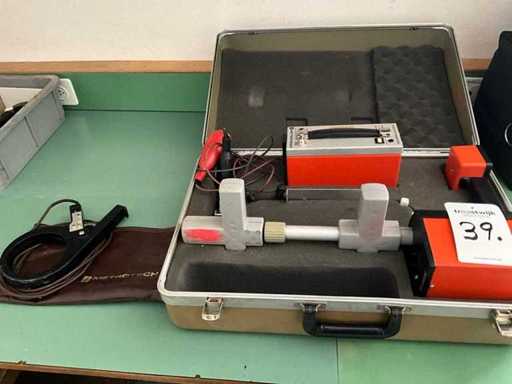 Localisateur de la ligne Metrotech 810