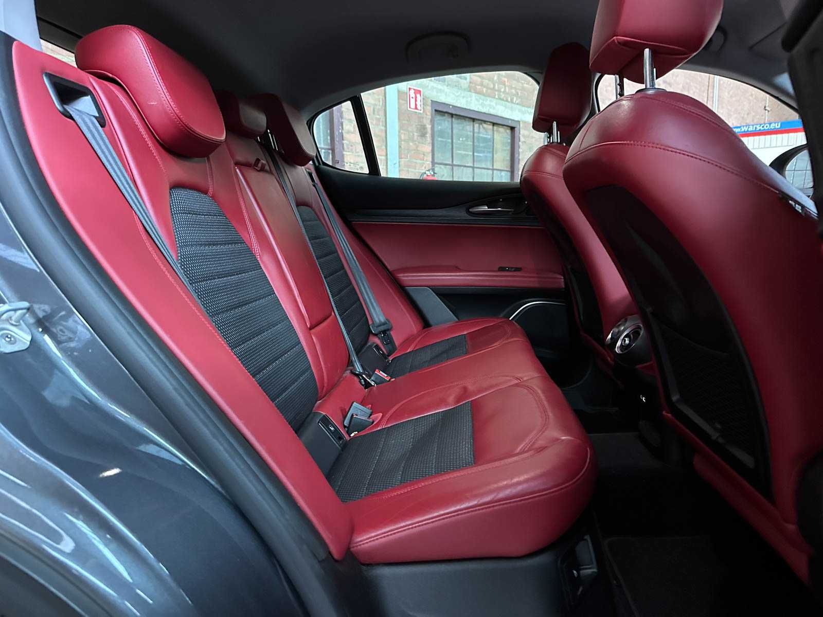 Alfa Romeo Stelvio 2.0 T AWD Super 200pk 2018 (Origineel-NL), RT-553-H