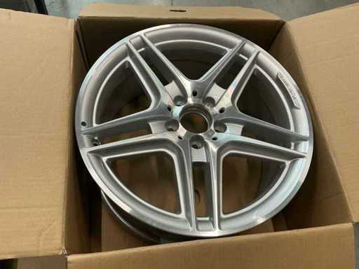 Mercedes AMG Felge Felge