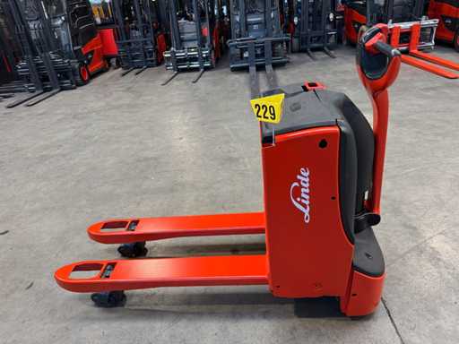 17/2024 Linde T16 1 600 kg Paletowy wózek Ant Stacker Początkowy ruch 1 691 godzin