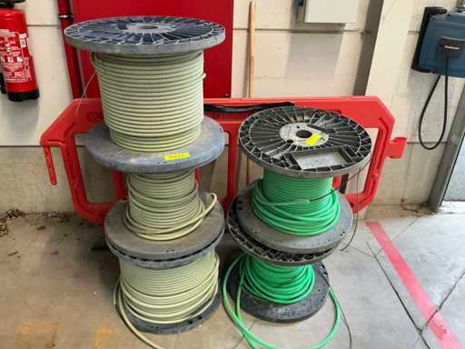 Batch of data cables 5 rolls
