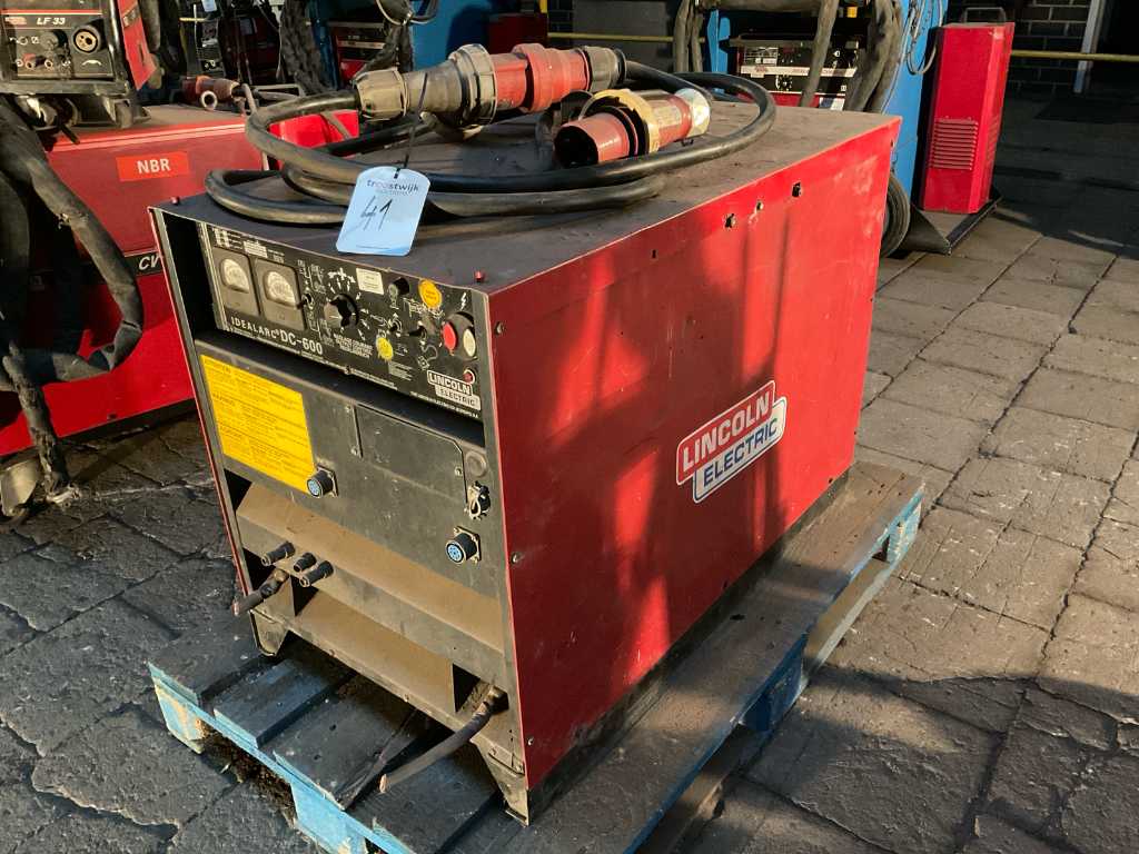 Lincoln Electric Idealarc DC-600 Welder