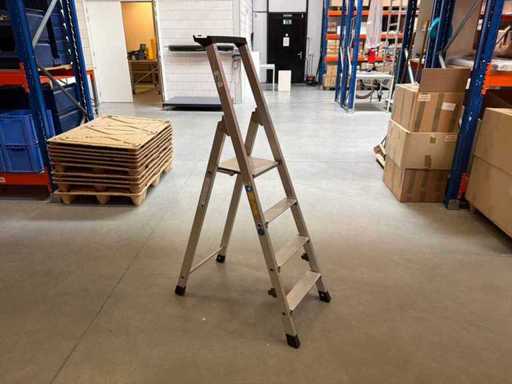 Échelet Zarges Z300