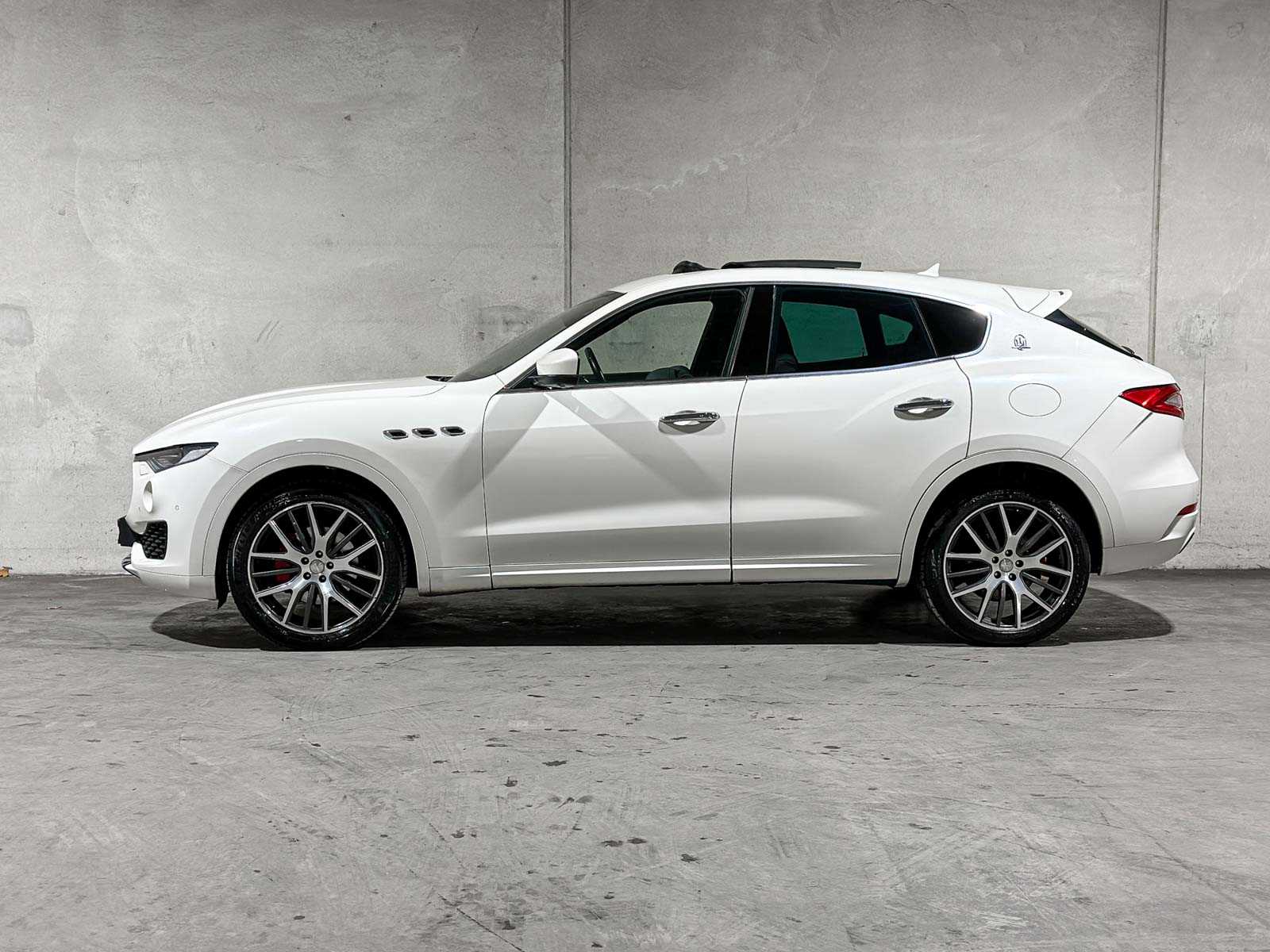 Maserati Levante 3.0 V6 D AWD 275pk 2017 (Origineel-NL), ND-376-K