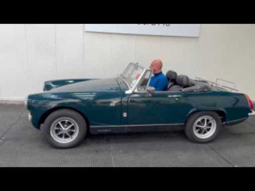 5eb18cc8-c670-4ef4-8688-2382cd528c44.mp4