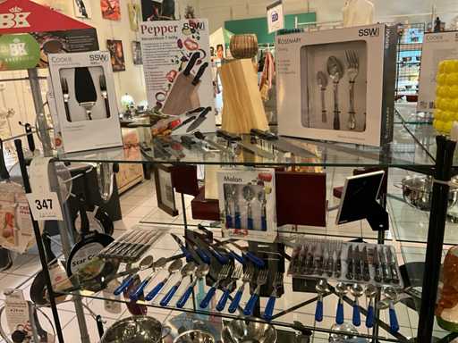 Divers keukenbestek en messensets inox Ssw