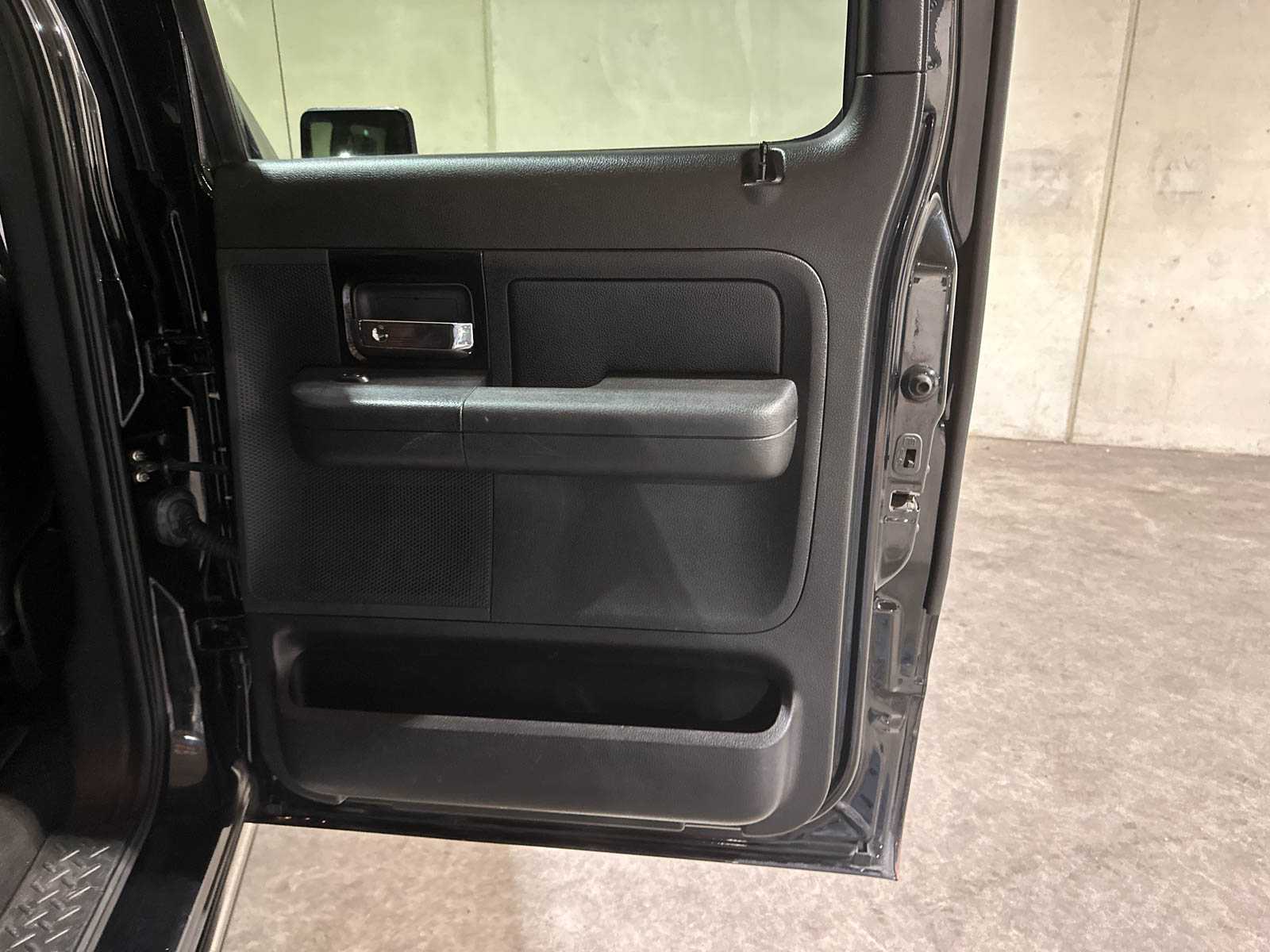 Ford F150 Harley Davidson 5.4L V8 300pk 2009, 20-VRV-4