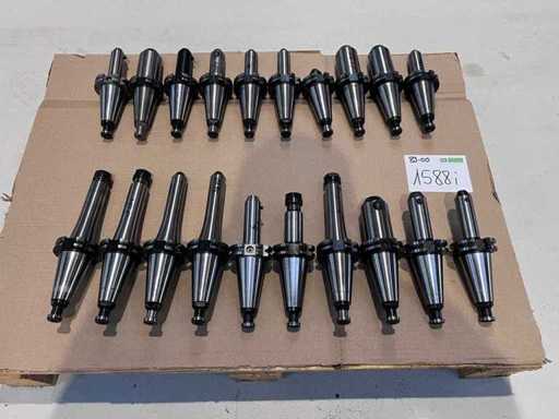   Portautensili per articoli SK40