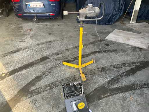 MAD DL-8700 mobiele remschijfafdraaimachine