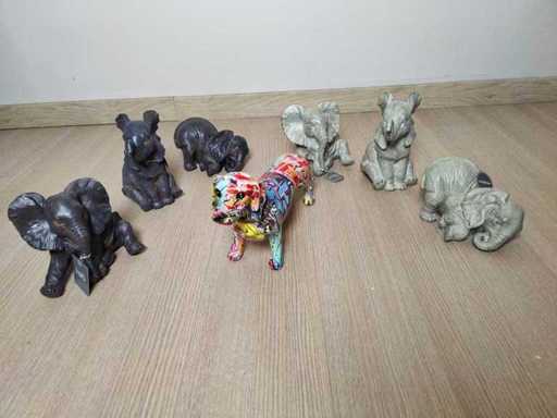 Other home accessories (7x) - Figurines Elephant - Dachshund Dog