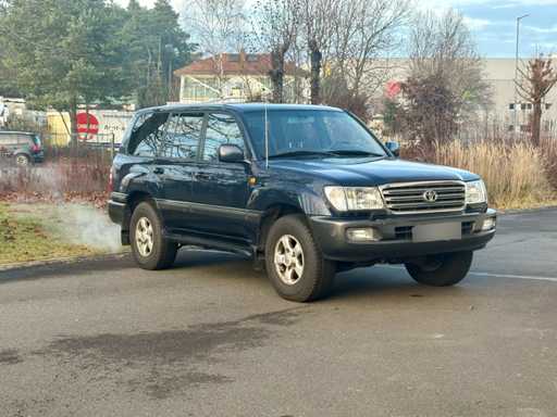 2004 TOYOTA Land Cruiser 100 4.2 TD – Executive – Automatic SUV