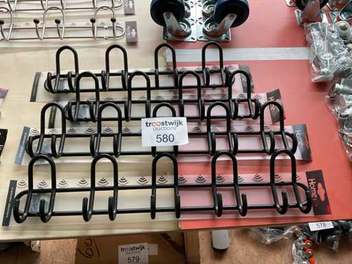 4 x zwarte kapstokken