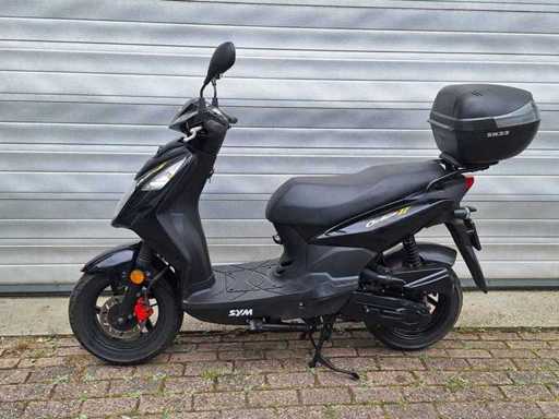 Sym Orbit 2 25 km snorscooter 4takt