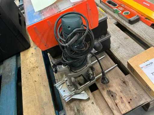 Black & Decker KW800 Bovenfrees