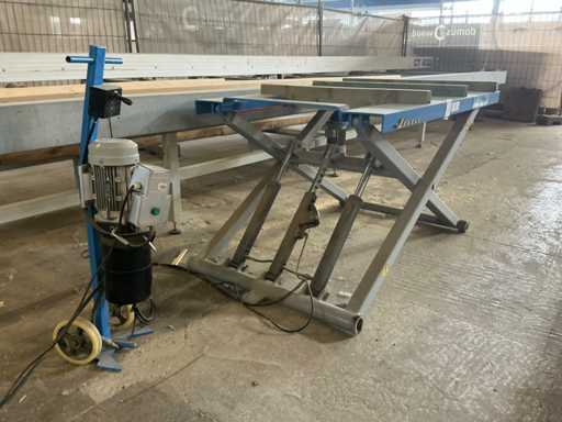 Rogier's pneumatic lift table