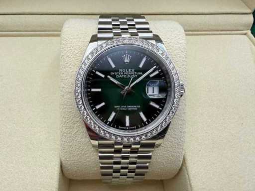 Rolex Datejust 36 126284RBR | Ombre Grünzifferblatt | Jubilee | Ungetragen | 2026