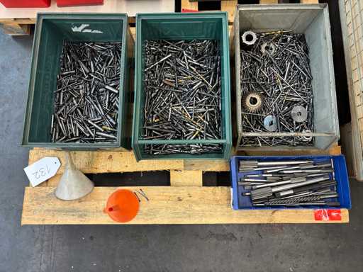   Lot of carbide tool