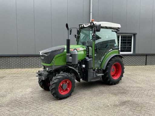 2021 Fendt 210V Vario Profi Narrow track and compact tractor