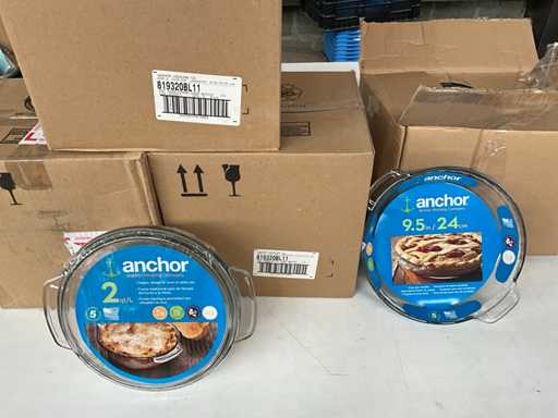 Anchor Hocking Oven Dishes (19x)