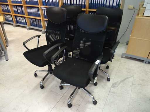 Staples – Bürostuhl (4x)