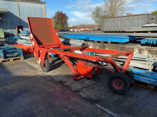 HL4002 Mobile wood tipper