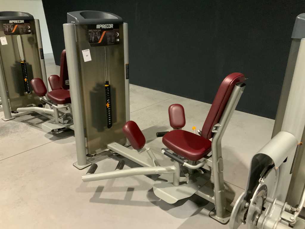 Thigh best sale trainer machine